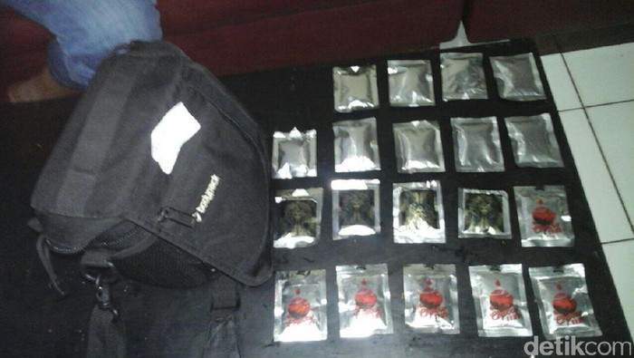 3 Pengedar Tembakau Gorilla Ditangkap Polisi di Bogor