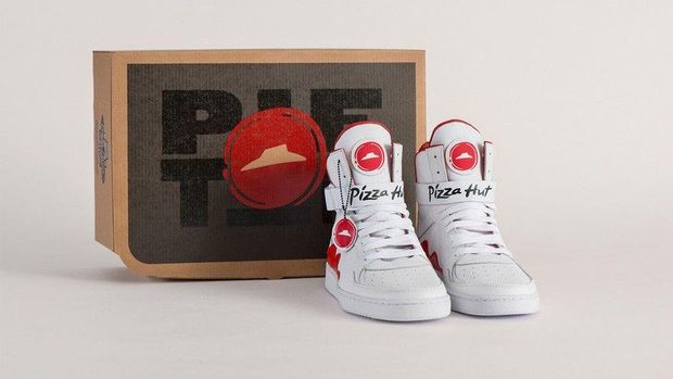 Sepatu Pintar, Bisa untuk Pesan Pizza 