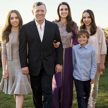 Foto: Pesona Putri Iman, Anak Ratu Yordania yang Baru Berusia 20 Tahun