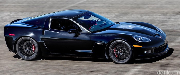 Mobil Listrik Jalanan Tercepat, Sanggup Tembus 336 Km/Jam!