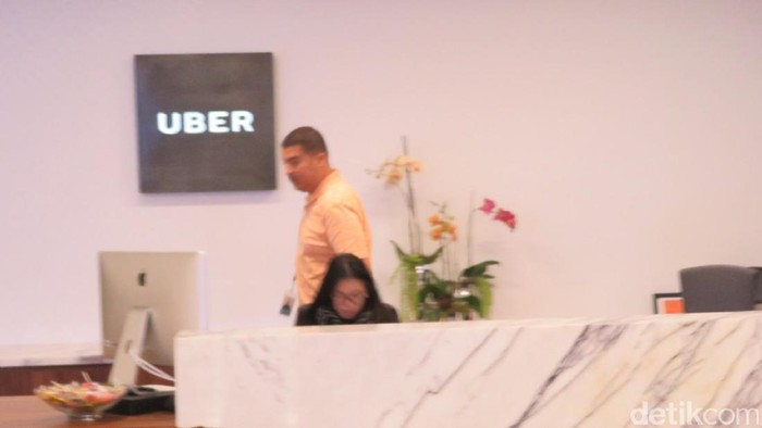Tantangan Uber Jalankan Bisnis di Banyak Negara