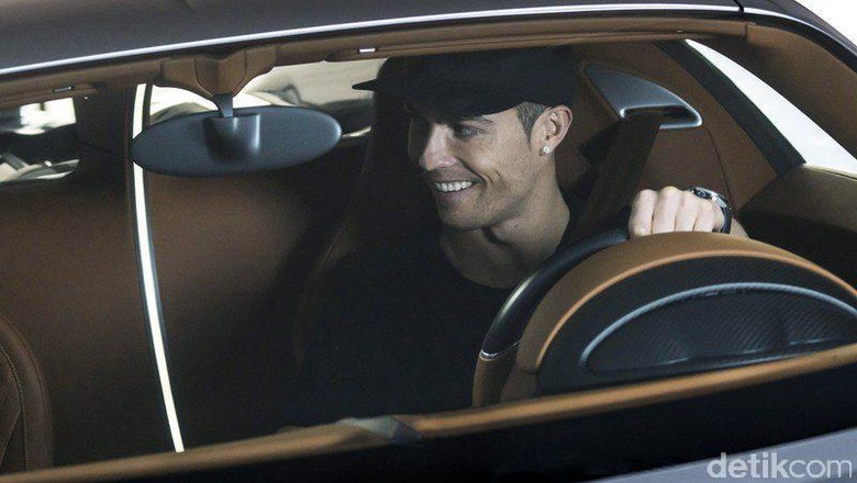Rayakan Scudetto Ronaldo Beli Bugatti Teranyar