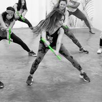 Pound Fit, Olahraga dengan Gerakan Menabuh Drum yang Kini Populer