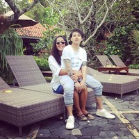 Am ing dan Evelin selalu menunjukkan kemesraan mereka di media sosial. Mulai dari memamerkan candaan hingga kata-kata mesra. Namun pasangan yang menikah pada Juni 2016 lalu itu mengabarkan cerai, padahal baru sembilan bulan menikah.Foto: Dok. Instagram/psychodiva2016