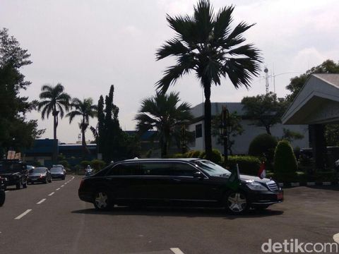 Bertolak ke Brunei, Raja Salman Tiba di Bandara Halim