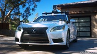 Agar bisa melaju sendiri, mobil menggunakan LIDAR, sensor kamera dan radar yang bisa mengurangi kebutuhan akan peta yang canggih. LIDAR juga akan digunakan pada sistem lain di area yang belum terpetakan. Foto: Toyota