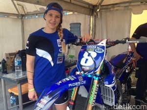 Berkenalan dengan Kiara dan Livia, Duo Crosser Wanita di MXGP