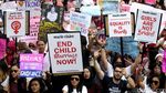 Aksi Womens March di Depan Istana Merdeka