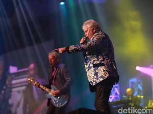 Air Supply Bikin Hangat Malam Minggu Jakarta