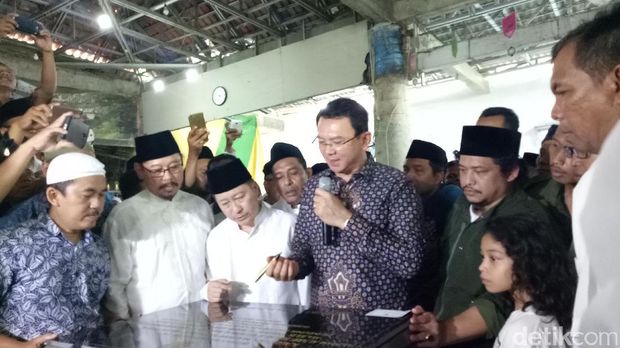 Urus Makam Mbah Priok, Ahok: Nggak Ada Politik