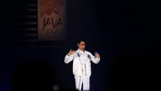 Afgan di BNI Java Jazz 2017
