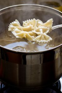 Chef Antonio Facchinetti Sajikan Pasta Bigoli dan <i>Lamb Chops</i> Autentik Italia di Sapori Deli