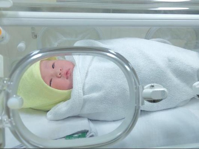 Putri Ussy Mirip Andhika Pratama