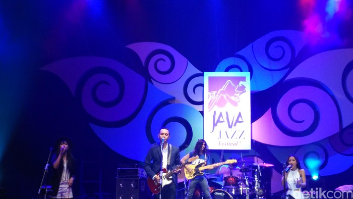 Rasa Lain Barasuara Bersama Ron King Horn Section di Java Jazz