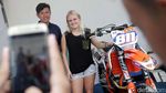 Pebalap Wanita WMX GP Jadi Idola
