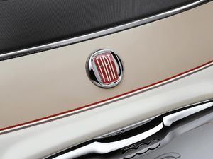 Manfaatkan Pabrik Mobil, Fiat Bikin Sejuta Masker
