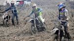 Race 2 MX2 Dihentikan