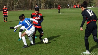 Anak-anak Indonesia Adu Kemampuan dengan Akademi QPR