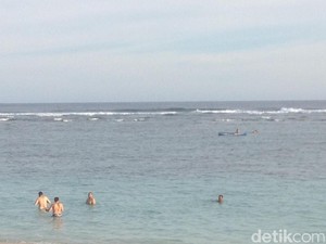 Liburan di Bali, Rombongan Raja Salman Berbaur dan Tanpa Pengawalan