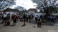 Peristiwa serangan umum yang dikenal peristiwa 6 Jam di Yogyakarta itu selalu menjadi ingatan bangsa Indonesia ketika  ibukota RI berada di Yogyakarta.