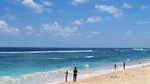 Tertarik ke Pantai Cantik Ini, Rombongan Raja Salman?
