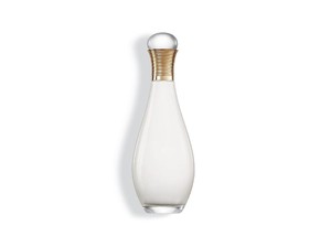 5 Body Milk yang Punya Wangi Seperti Parfum, Segar Hingga Sensual