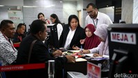 Setelah dilakukan verifikasi oleh panitera, permohonan itu juga diregistrasi.