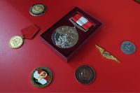 Membawa Karya hingga Ke Mancanegara