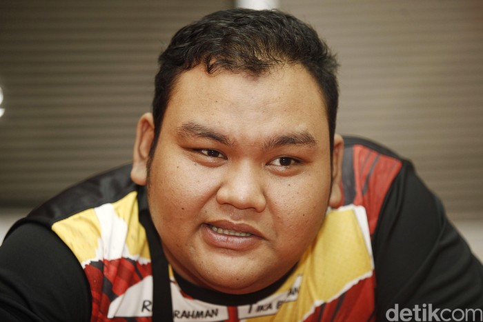 Baracas (Barisan Anti Cinta Asmara) ilm komedi yang dibintangi oleh Ringgo Agus Rahman, Ajun Perwira, Fico Fahriza