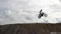 Pebalap Belanda Kuasai MXGP di Semarang