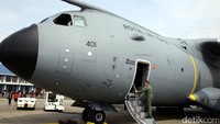Pesawat A400M ini merupakan sebuah pesawat angkut militer hasil kerja sama multinasional yang dilengkapi empat mesin turboprop.
