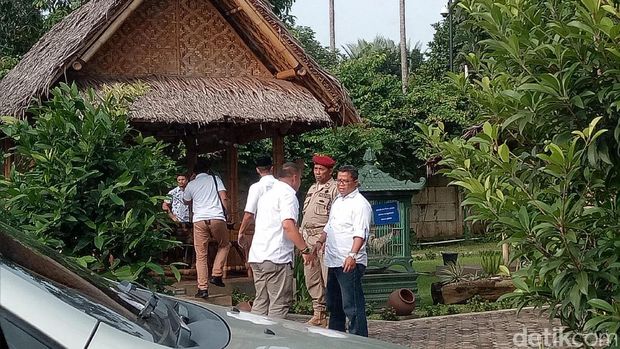 Anies-Sandi Temui Mantan Gubernur DKI Sutiyoso