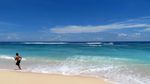Tertarik ke Pantai Cantik Ini, Rombongan Raja Salman?