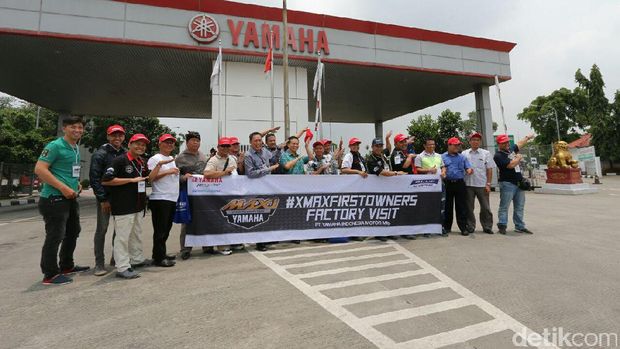 Yamaha Buka Pabrik untuk Konsumen XMAX