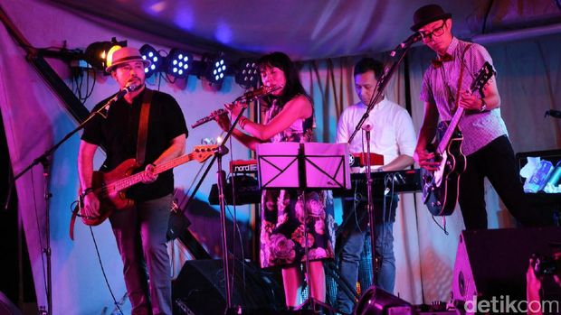 Penampilan Mocca di BNI Java Jazz Festival 2017