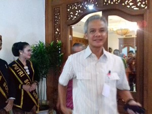 Kisah Guru Bergaji Kecil di Kudus yang Dapat Perhatian Pejabat