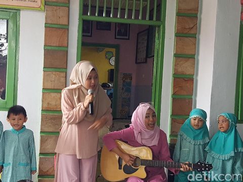 Keseruan mendongeng di TKIT Permata Hati