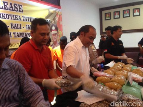 Kasus Penyelundupan Sabu, Polisi Tangkap Satpam Kargo Ngurah Rai