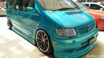Si Biru Segar Mercy Viano