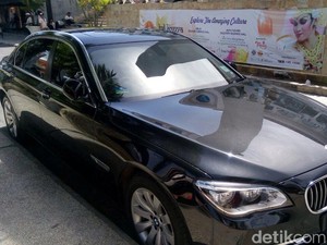 Ini Daftar Harga Sewa Mobil Rombongan Raja Salman di Bali