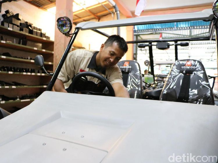 Ini Dia Proses Pembuatan Mobil Nasional Komodo