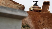 Proyek jalan Tol Bakauheni-Terbanggi Besar membentang sepanjang 140 kilometer (km).