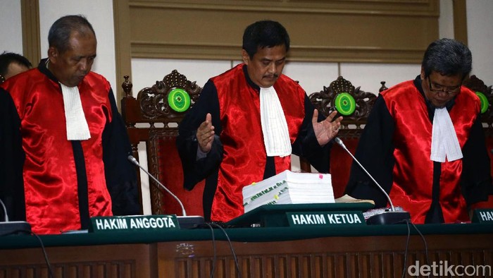 Sidang Pemeriksaan Ahok sebagai Terdakwa Dimulai
