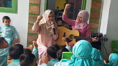 Ini Potret Keceriaan Anak-anak Saat Dengarkan Dongeng dari Sarang Cerita