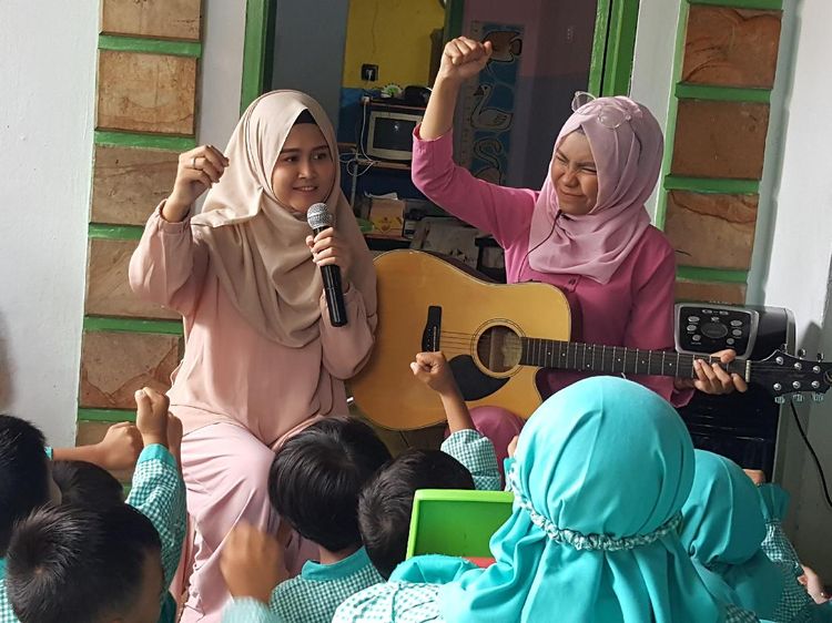 Ini Potret Keceriaan Anak-anak Saat Dengarkan Dongeng dari Sarang Cerita