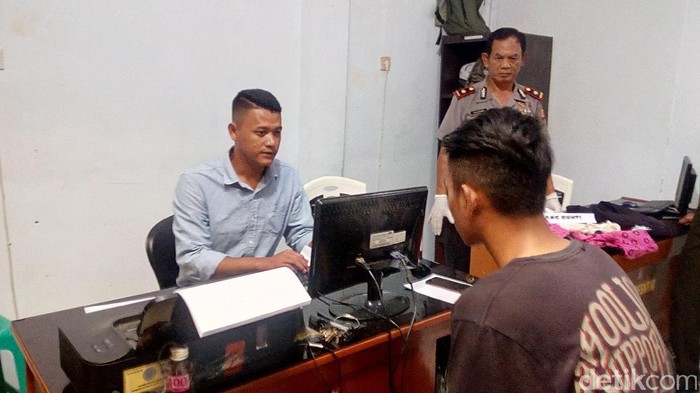 Diajak ke Air Terjun, Gadis Ini Dilecehkan Teman Laki-lakinya