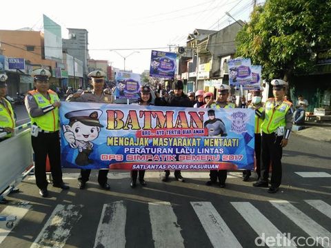 Operasi simpatik semeru dengan tertib berlalu lintas