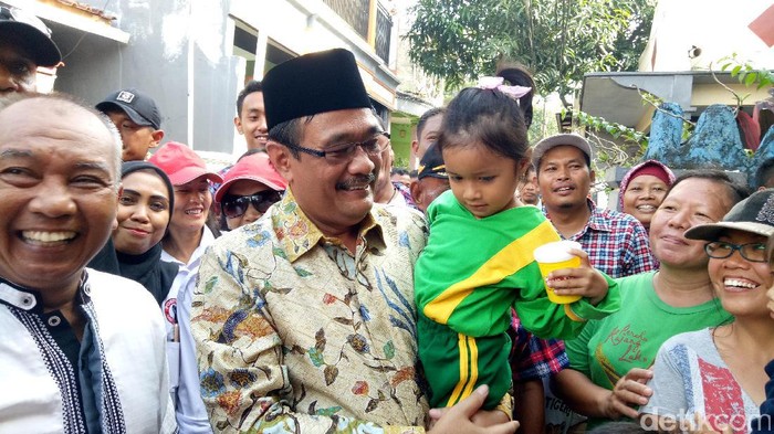 Djarot Sebut Kulit Kabel di Jalan Gatot Subroto Bukan Sabotase