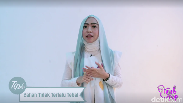 Tutorial Hijab untuk Traveling Ala Juara 1 Sunsilk Hijab Hunt 2016