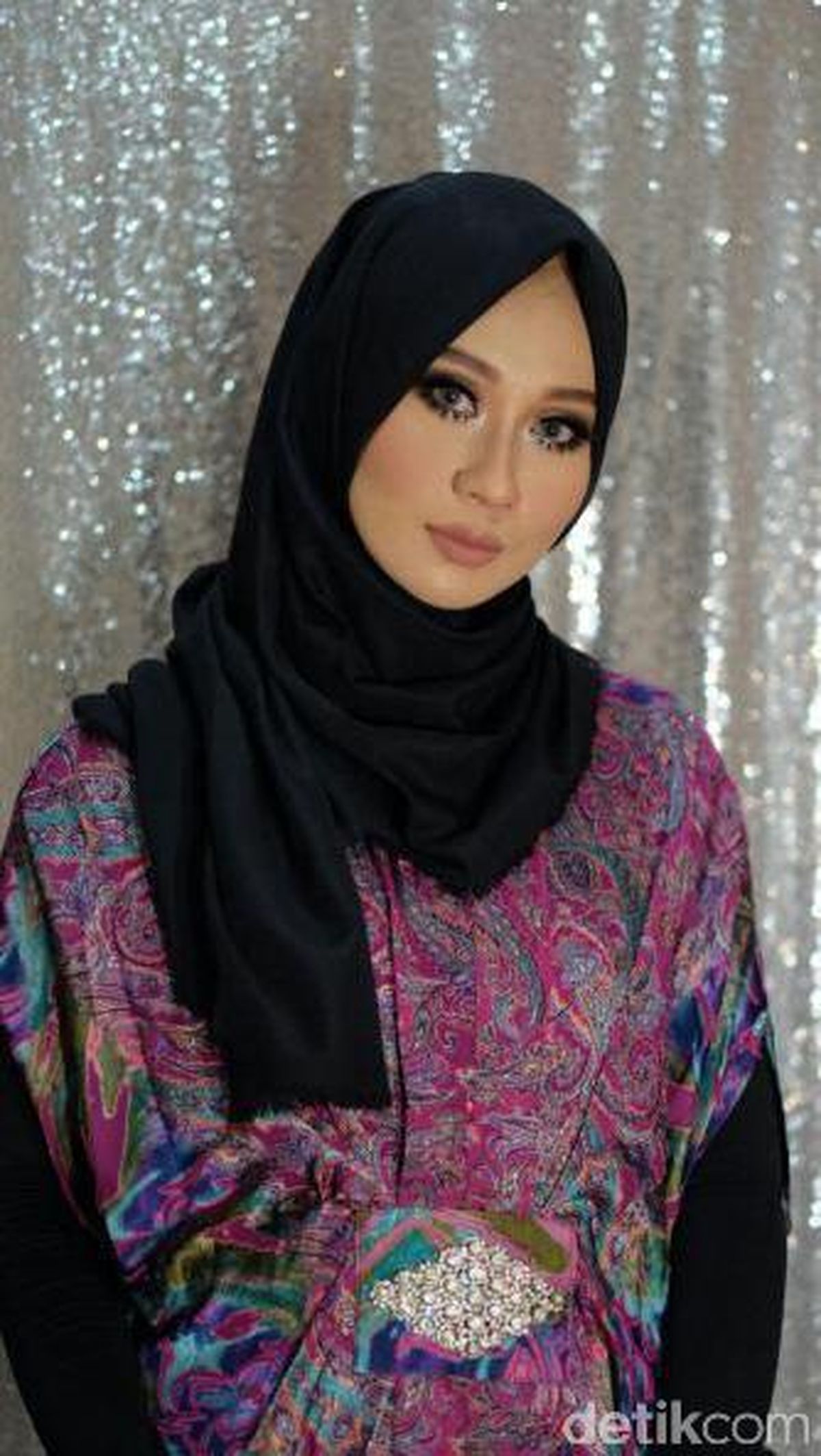 Qichqirayotgan qahramon bilan porno